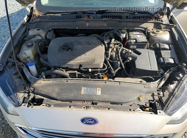 3FA6P0HD6JR185806 2018 FORD FUSION Gold Widok komory silnika