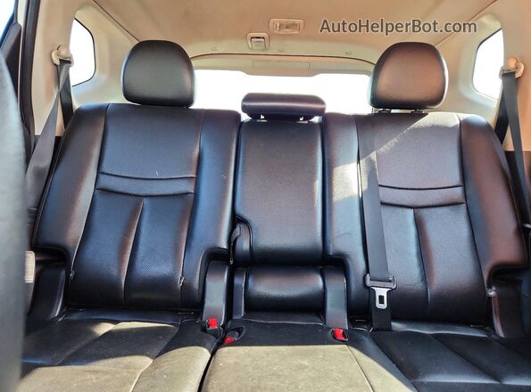 5N1AT2MV8KC822572 2019 NISSAN ROGUE Silver Սալոնի հետևի տեսք