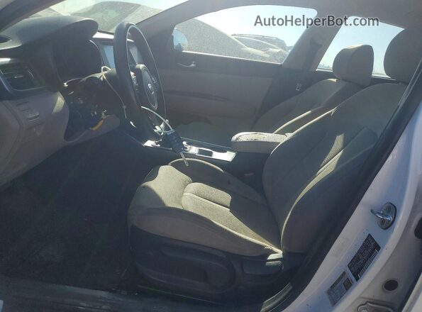 5XXGT4L33JG191772 2018 KIA OPTIMA White Vista del salpicadero