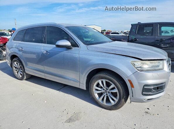 WA1AAAF73KD013939 2019 AUDI Q7 Silver Front view