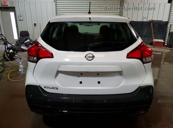 3N1CP5BV8LL544223 2020 NISSAN KICKS White Front interior view