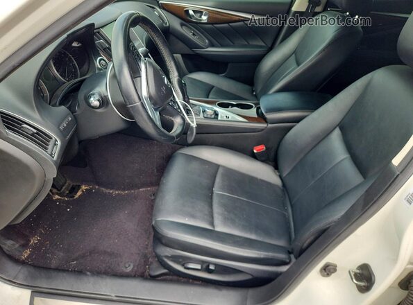 JN1EV7AP7JM350590 2018 INFINITI Q50 White Առջևի վահանակի տեսք