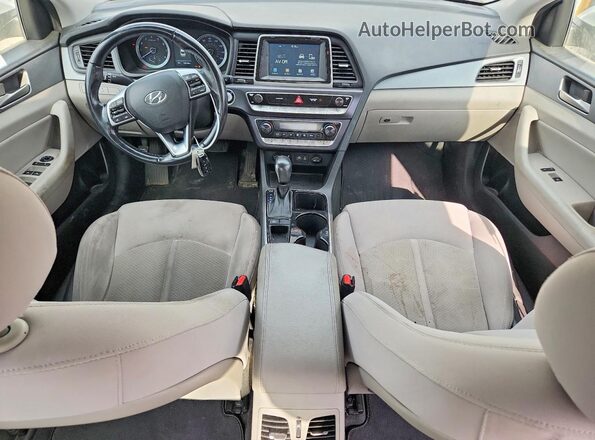 5NPE34AF6JH728112 2018 HYUNDAI SONATA White Սարքավորումների վահանակի տեսք