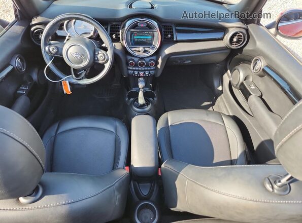 WMWWG5C58K3H08542 2019 MINI COOPER Red ხელსაწყოთა პანელის ხედი