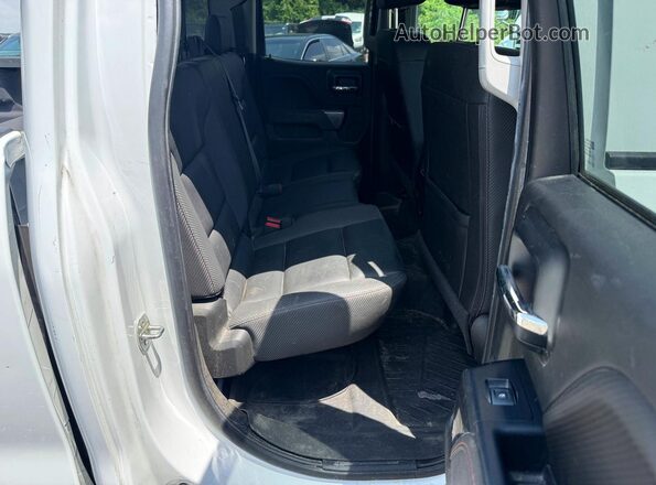 1GTV2NEC2JZ180238 2018 GMC SIERRA White Вид салону спереду