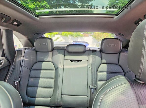 WP1AG2A5XJLB65008 2018 PORSCHE MACAN White Սալոնի հետևի տեսք