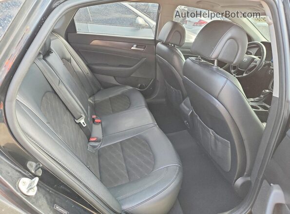 5NPE34AF5HH534715 2017 HYUNDAI SONATA Black Вид задньої частини салону