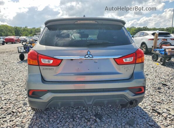 JA4AR3AW2JU018423 2018 MITSUBISHI OUTLANDER Gray წინა სალონის ხედი