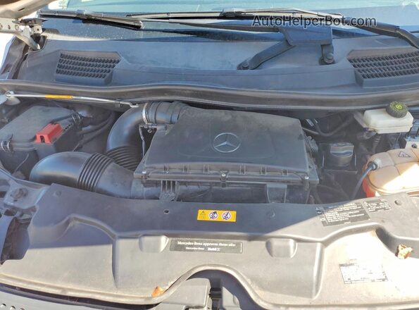 WD4PG2EE9K3574646 2019 MERCEDES-BENZ METRIS Silver VIN sticker view