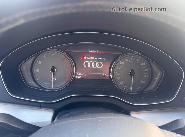 WA1A4BFY2J2020221 2018 AUDI SQ5 Black Vista del salpicadero