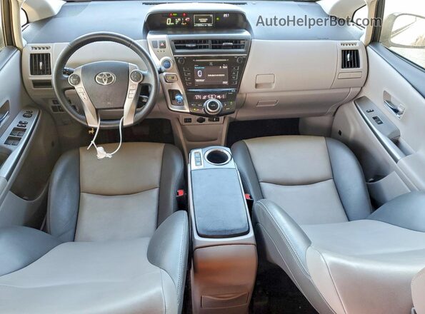 JTDZN3EU0HJ055866 2017 TOYOTA PRIUS Silver ხელსაწყოთა პანელის ხედი