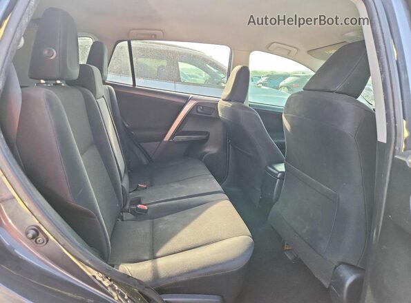 JTMZFREV9JJ740799 2018 TOYOTA RAV4 Gray Widok wnętrza z tyłu