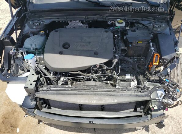 YV4L12UC4T2714052 2026 VOLVO XC40 Black Vista de la etiqueta del VIN