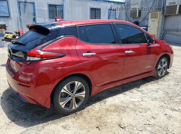 1N4AZ1CP5JC310451 2018 NISSAN LEAF Red Front right