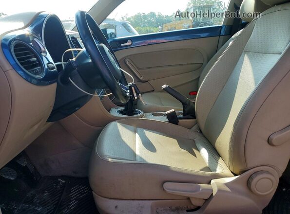 3VWH17AT9GM617144 2016 VOLKSWAGEN BEETLE Blue Առջևի վահանակի տեսք