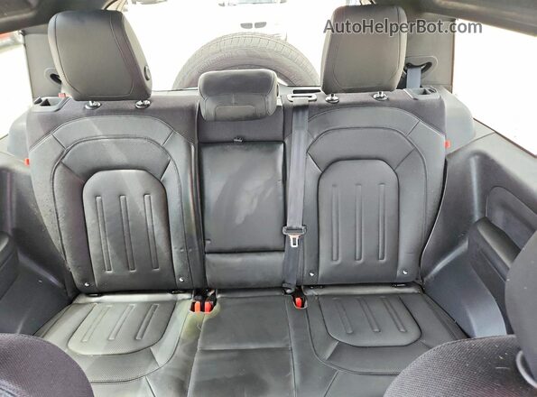 SALEX6RU2M2054333 2021 LAND ROVER DEFENDER Gray Widok wnętrza z tyłu