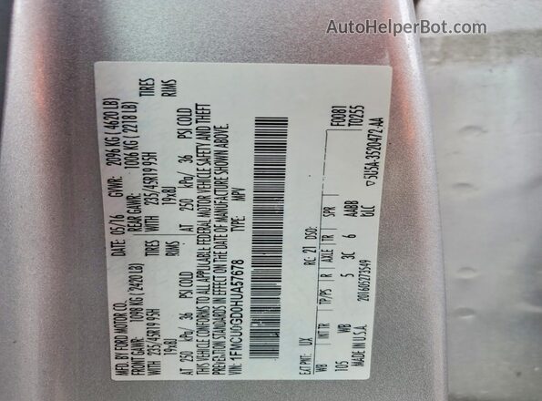 1FMCU0GD0HUA57678 2017 FORD ESCAPE Silver Սալոնի 360 աստիճան տեսք