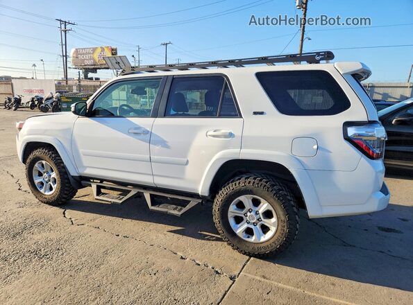JTEBU5JR4L5781633 2020 TOYOTA 4RUNNER White Trasero derecho