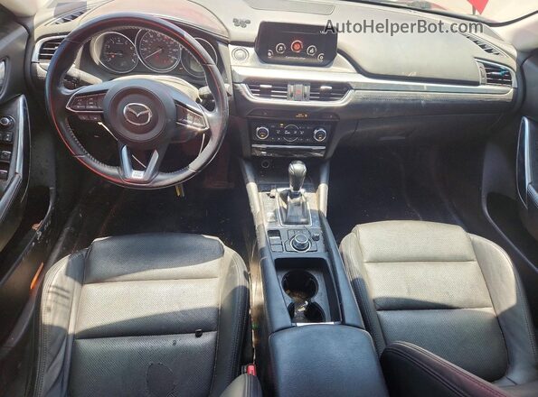 JM1GL1V5XH1146864 2017 MAZDA 6 Red Вид щитка приладів