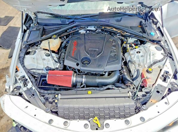 ZARFAMAN6K7599575 2019 ALFA ROMEO GIULIA White Շարժիչի բաժամունքի տեսք