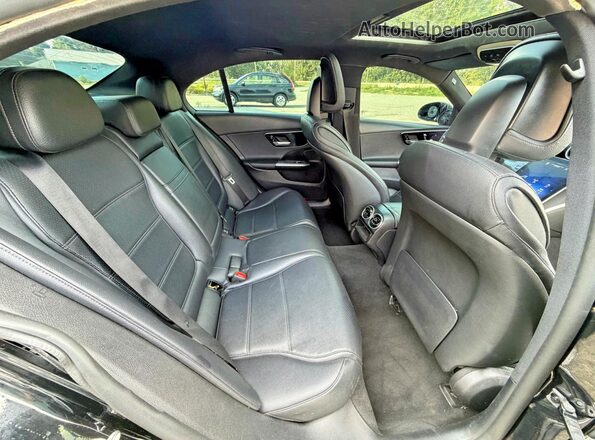 W1KAF4GB0NR037334 2022 MERCEDES-BENZ C Черный Вид сзади