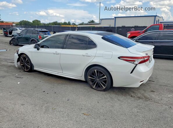4T1B61HK3JU127513 2018 TOYOTA CAMRY White Հետևի աջ