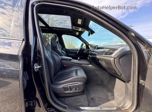 5YMKT6C38H0U39118 2017 BMW X5 Black Front view