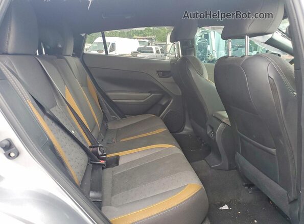 4S4GUHF61T3762586 2026 SUBARU CROSSTREK Silver უკანა სალონის ხედი