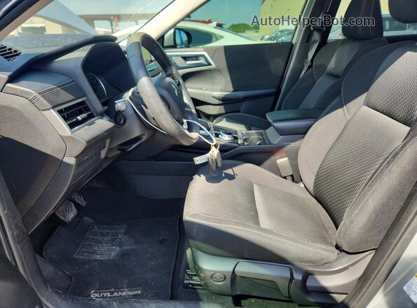 JA4J3TA85NZ015236 2022 MITSUBISHI OUTLANDER Silver Առջևի վահանակի տեսք