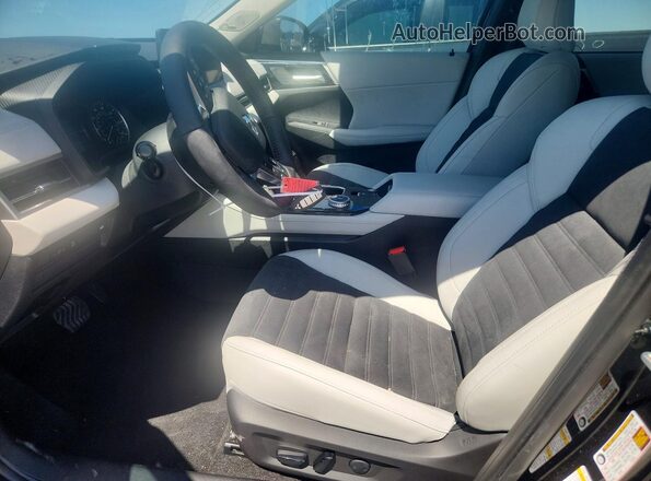 JA4J3VABXTZ010117 2026 MITSUBISHI OUTLANDER Black Vista del salpicadero