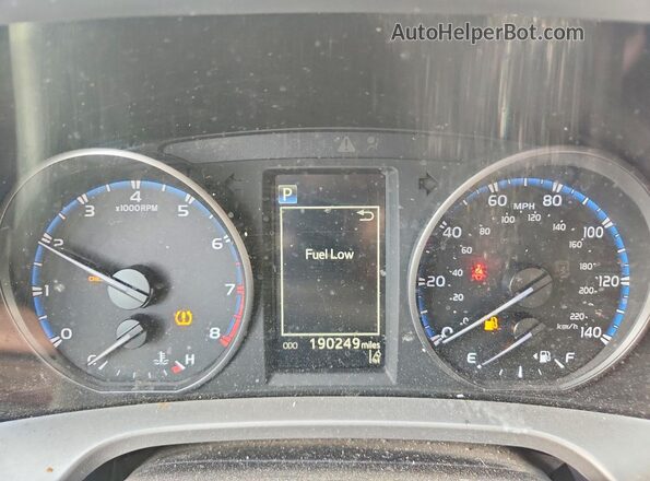 JTMZFREV9JJ740799 2018 TOYOTA RAV4 Gray Widok tylnych siedzeń