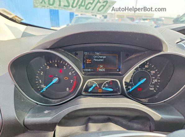 1FMCU0GD1HUE90085 2017 FORD ESCAPE White Вид задніх сидінь