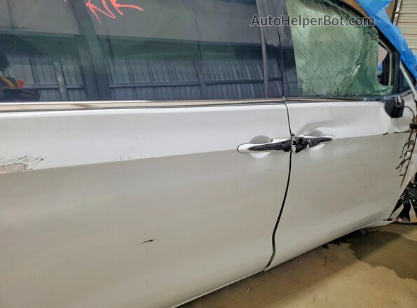 2C4RC1S78SR565524 2025 CHRYSLER PACIFICA White Սալոնի հետևի տեսք