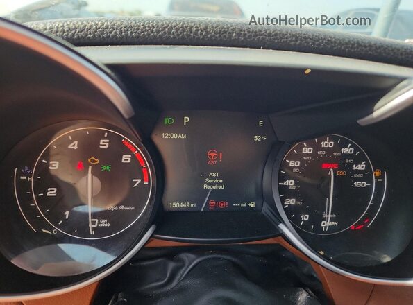 ZARFAMAN7K7622765 2019 ALFA ROMEO GIULIA White Vista de los asientos traseros