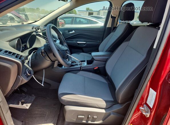 1FMCU9G93HUA82199 2017 FORD ESCAPE Red Widok deski rozdzielczej