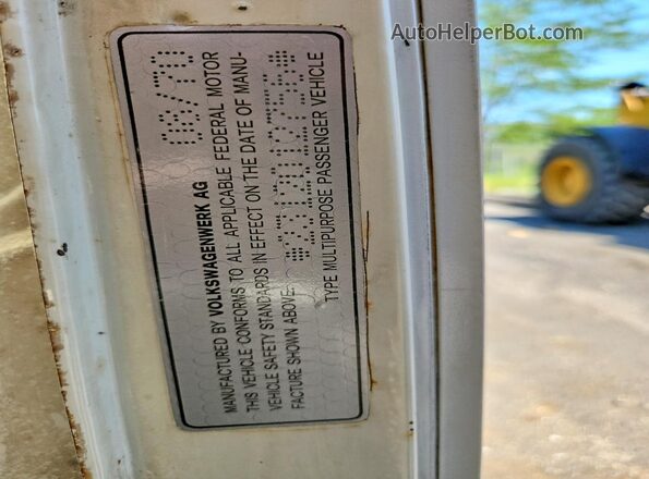 2312012756 1970 VOLKSWAGEN TRANSORTER White Vista de la etiqueta del VIN