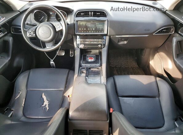 SADCS2FX2KA391757 2019 JAGUAR F-PACE Красный Вид щитка приборов