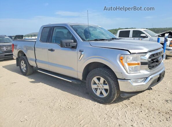 1FTEX1EP7NFB29404 2022 FORD F150 Серебряный Вид спереди