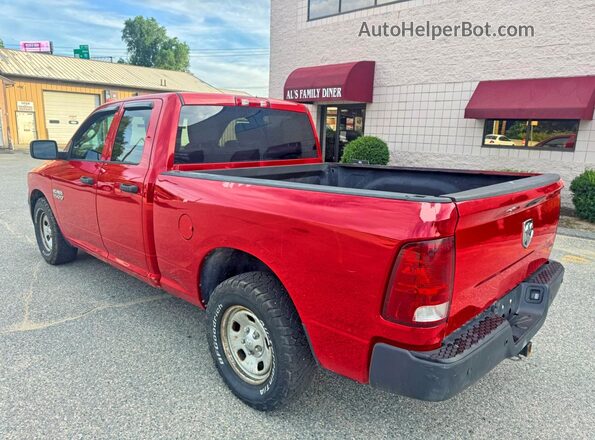 1C6RR6FG2JS272406 2018 RAM 1500 Red Передня права чверть