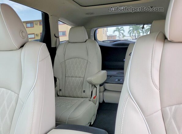 5GAERDKW7NJ185350 2022 BUICK ENCLAVE Black Rear interior view