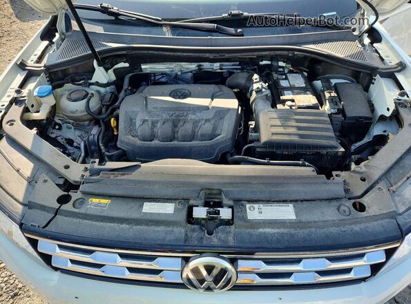3VV3B7AX6LM040744 2020 VOLKSWAGEN TIGUAN White Вид наклейки з VIN-кодом