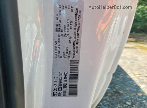3C6JR6DG2NG347067 2022 RAM 1500 White 360 interior view