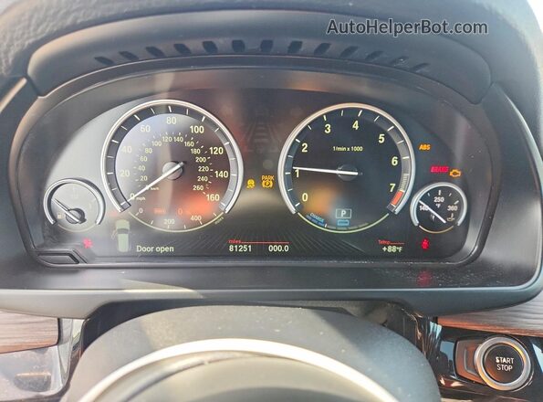 5UXKT0C59G0S75687 2016 BMW X5 Black Հետևի նստատեղերի տեսք