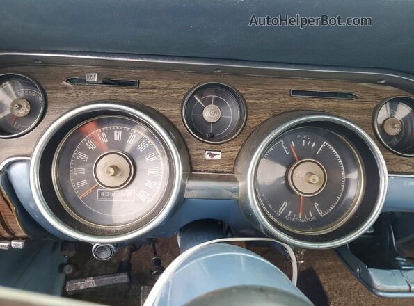 8T01T167983 1968 FORD MUSTANG Бирюзовый Вид задних сидений