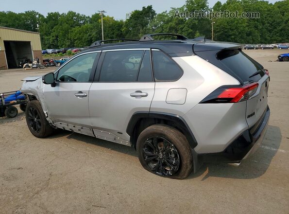 2T3E6RFV5RW053054 2024 TOYOTA RAV4 Silver Rear right