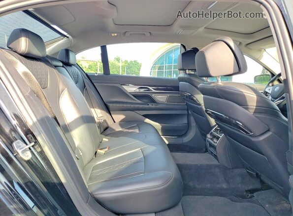 WBA7T2C04LGF96819 2020 BMW 7 SERIES Black Rear interior view