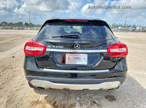 WDCTG4EB3JJ496542 2018 MERCEDES-BENZ GLA Black Սալոնի դիմացի տեսք