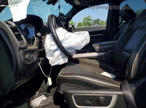 1C6SRFJT2PN675427 2023 RAM 1500 White Dashboard view