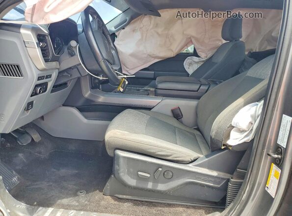 1FTFW1E87NKF23427 2022 FORD F150 Gray Widok deski rozdzielczej