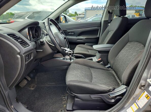 JA4APUAU1MU030898 2021 MITSUBISHI OUTLANDER Gray Widok deski rozdzielczej